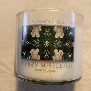 Slalom & Co. scented candle.